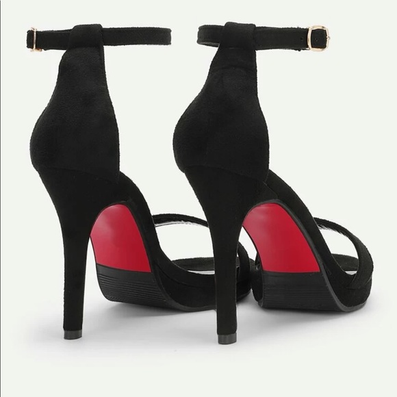 NWT heels - Picture 3 of 6